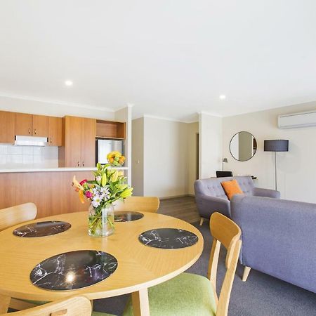 Quest Tamworth Aparthotel Exterior photo