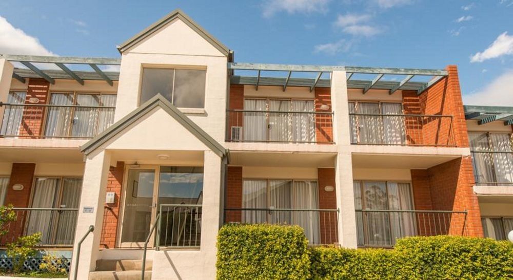 Quest Tamworth Aparthotel Exterior photo