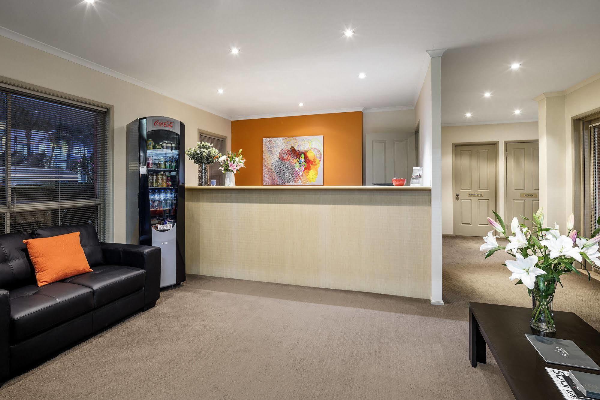 Quest Tamworth Aparthotel Exterior photo